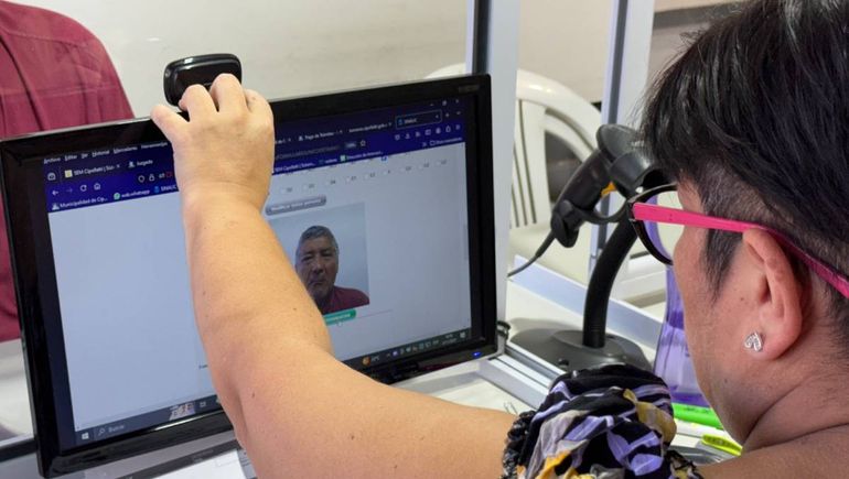 Habilitan el cambio de carnet de conducir para profesionales