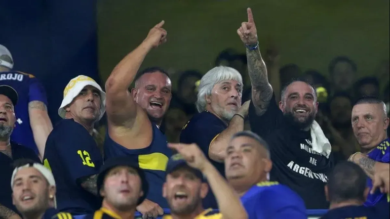 Una figura de la Selección Argentina se sumó a la barra brava de Boca.