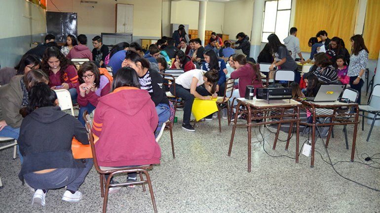 Alrededor de 200 chicos participaron del taller municipal.