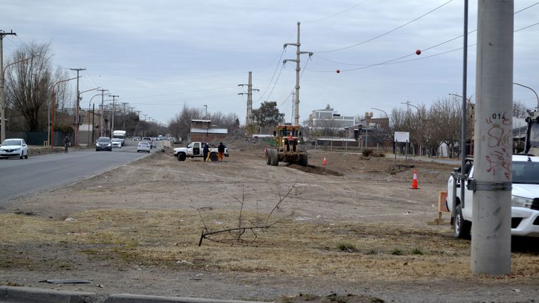 El intendente Rodrigo Buteler recorri&oacute; obras p&uacute;blicas en marcha en Cipolletti.