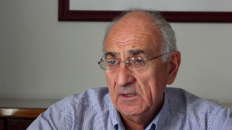 El ministro de Economía Isaías Kremer rechazó la posibilidad del bono.