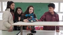 mas de 1500 estudiantes van a clases los sabados