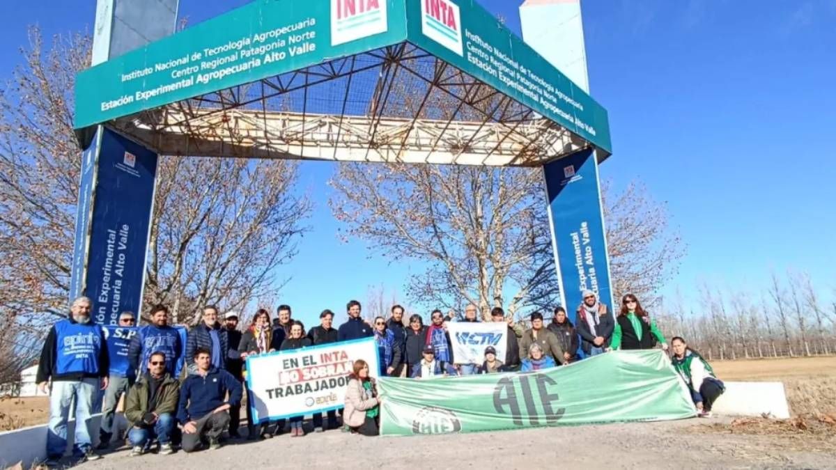 En el INTA aseguran que hay presiones para reducir el plantel con retiros voluntarios.