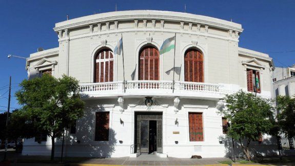 El Estado provincial busca achicar la planta del personal público.