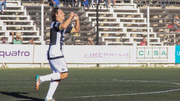 Confirmaron que Lamolla dejará de jugar en Cipo