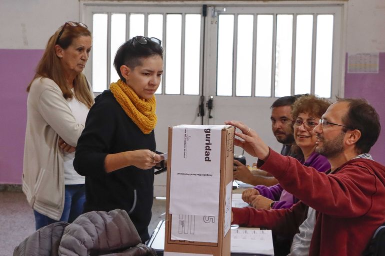 Este domingo 26 debuta la Boleta Única de Papel en las elecciones 2025.