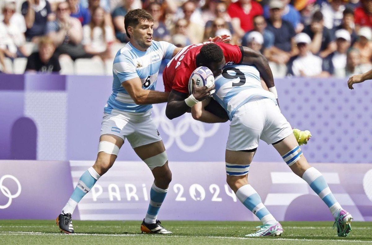 Los Pumas fueron silbados pero ganaron igual en el debut del rugby seven