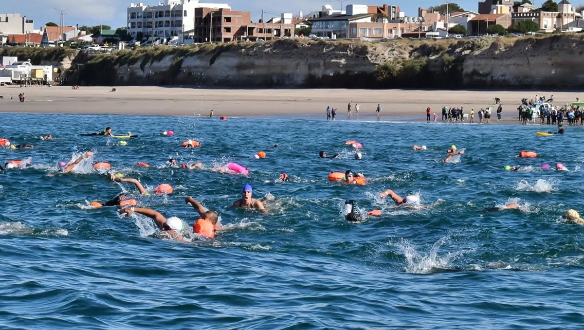 La natación de aguas frías protagonizó el fin de semana en Las Grutas