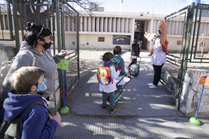 Neuquén evalúa el regreso pleno a las escuelas