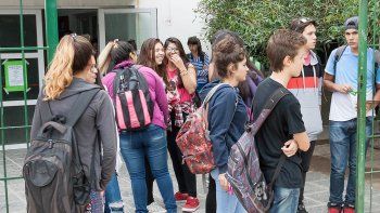 El inicio del ciclo lectivo 2016 todavía es una incertidumbre en la provincia.