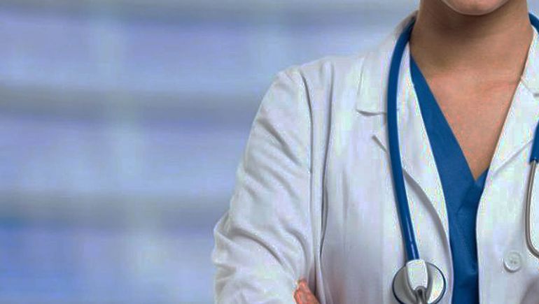 Un médico pidió derecho a réplica, pero demoró mucho