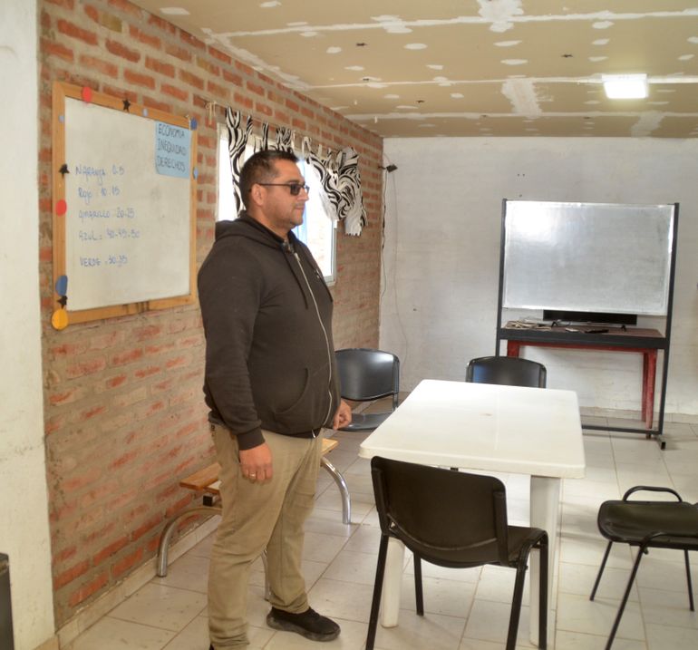 El referente de GAJU, Gonzalo Rivas, puso de relieve el compromiso que los integrantes de la entidad tienen para hacer efectiva la solidaridad con los más carenciados. Capacitación, alimentación y educación figuran entre los objetivos a los que se da respuesta.
