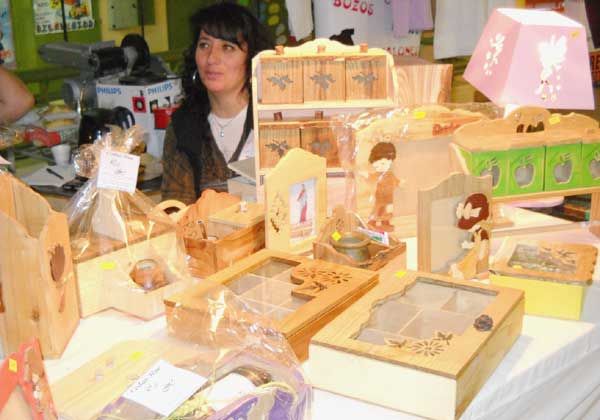 Cipoleñas mostraron sus productos en la Feria de la Economía Social