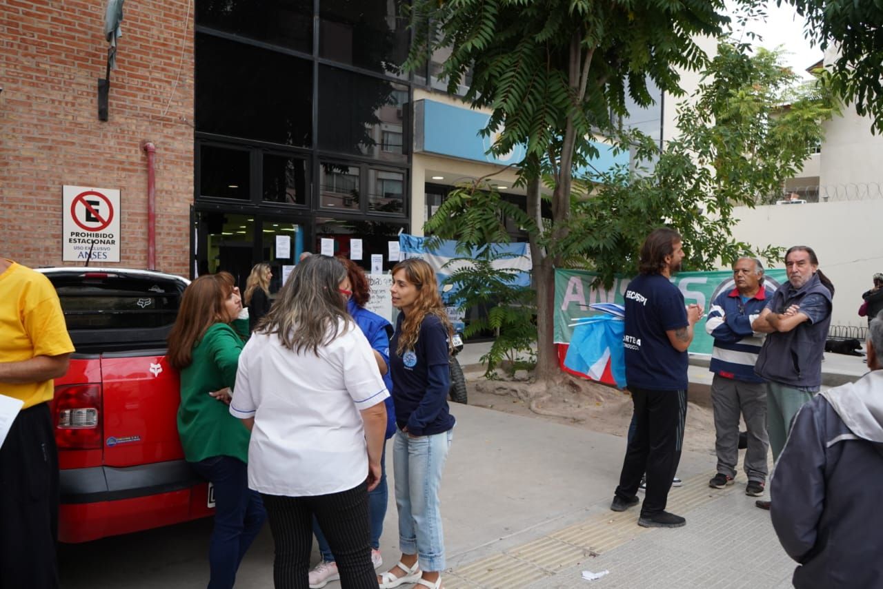 El gobierno nacional despidió trabajadores en todo el país. Foto: archivo.