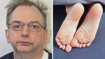 gerente de un hotel fue despedido por chuparle los dedos a un huesped