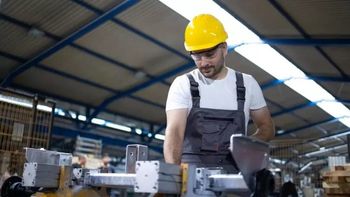 El Gobierno eliminará 900 mil planes sociales y ofrecerá vouchers de capacitación laboral | LMCipolletti.com El Gobierno eliminará 900 mil planes sociales y ofrecerá vouchers de capacitación laboral