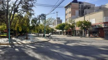 Se viene un clima de verano durante este domingo, pero a estar atentos con el viento.