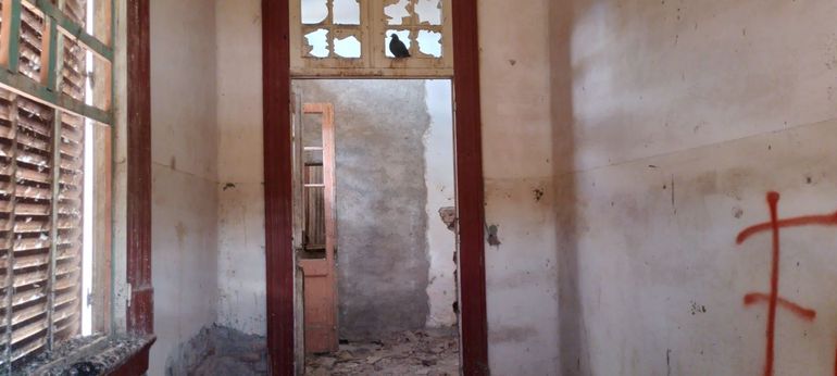 Ayer un faro de vida para la región, hoy totalmente abandonado