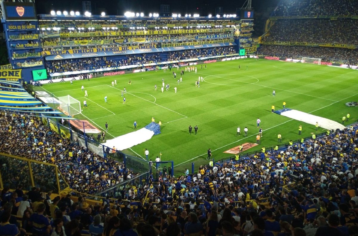 Boca apenas empató con Riestra y el público mostró su enojo tras el pitazo final.&nbsp;