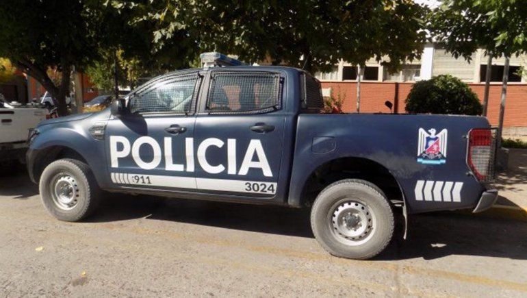 Se peleó con una joven embarazada y la apuñaló en el abdomen