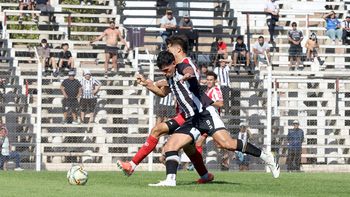Federico Acevedo fue una de las figuras en La Visera, donde hubo un marco de público muy discreto.&nbsp;