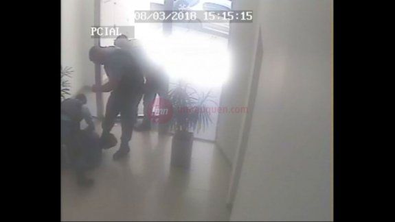 Así fue la brutal golpiza de la Policía neuquina a Facundo