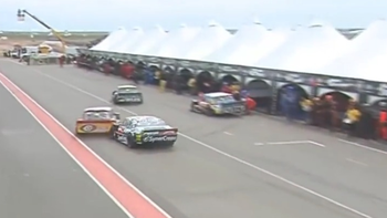 video: el choque de mazzacane en boxes y el retraso de canapino