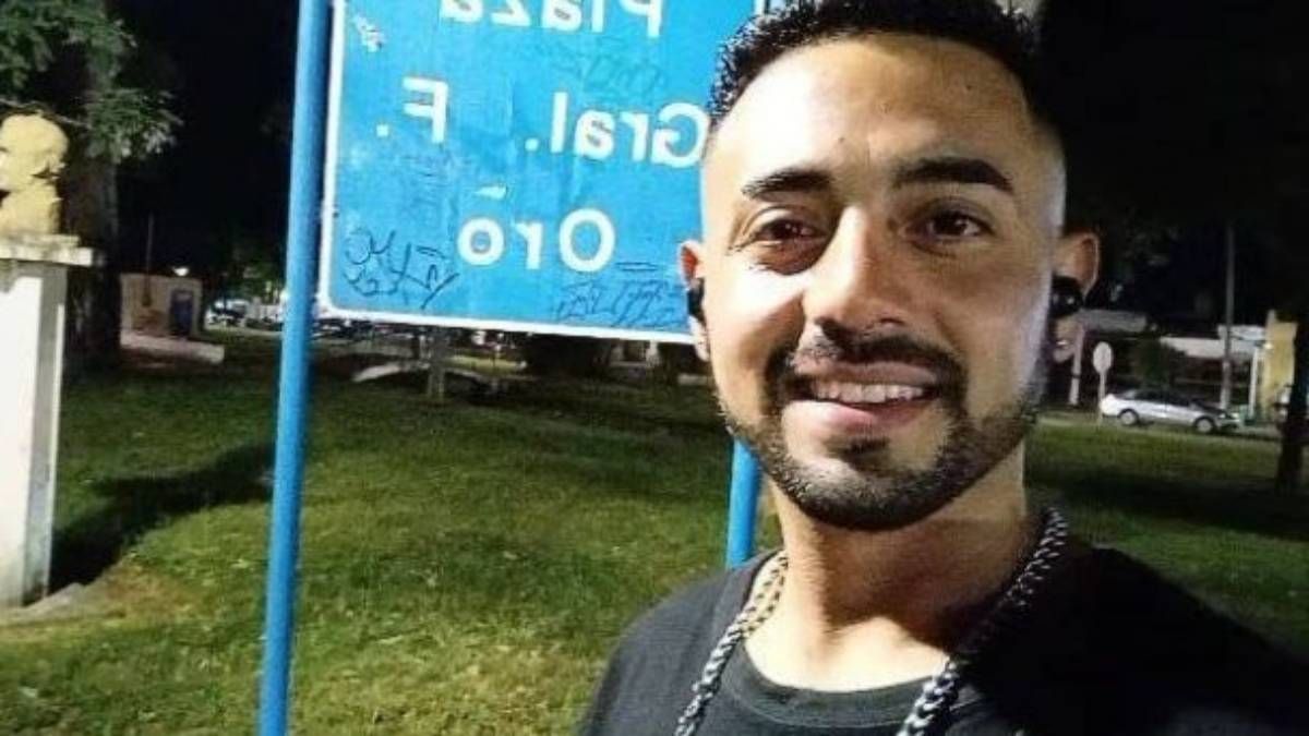Enzo Leandro de Oro tenía apenas 28 años. Había ido a refrescarse con amigos al río.