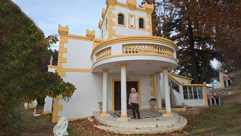 El Castillo de Marieta. La mujer nacida en Italia nos mostró todos los detalles de la histórica casa.