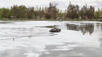 La planta de tratamiento cloacal está ubicada junto a las viviendas de los pobladores de Puente de Madera y es fuente de malos olores en la zona.