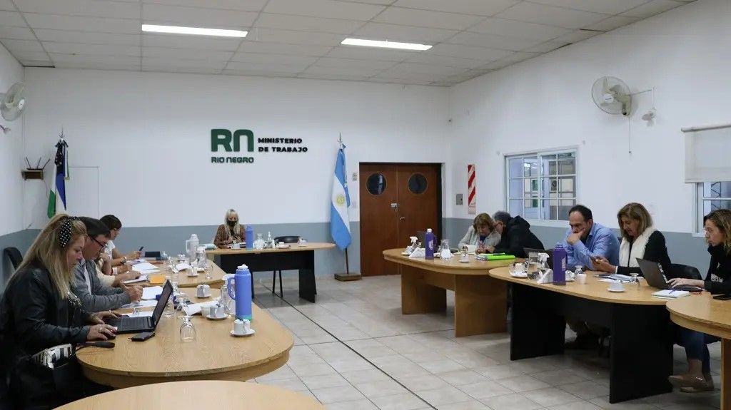 El Gobierno presentó nueva propuesta salarial a la Unter