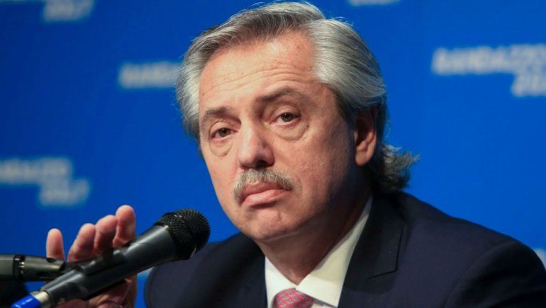 Se promulgó la Ley de Solidaridad y ya rige el impuesto al dólar