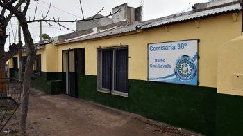 dos policias salvaron la vida de una joven en viedma