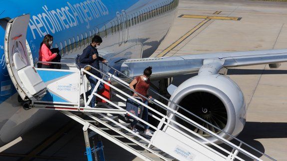 Murió el hombre de Centenario que ocultó síntomas para poder viajar