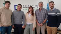 El convenio para las pasantías fue firmado en el Concejo por la presidenta del cuerpo.