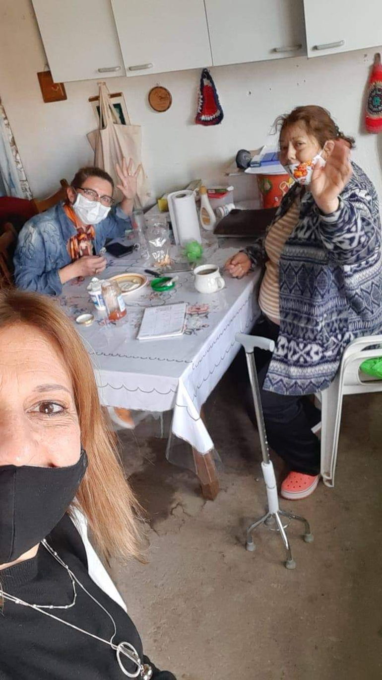 Helena, una querida vecina que partió acompañada por Hospice. Helena, una querida vecina que partió acompañada por Hospice.