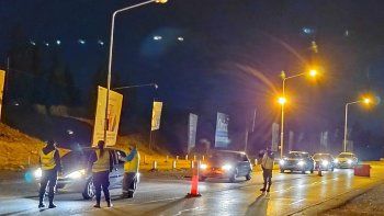 un peligro: lo atraparon en el puente manejando con 1,91 g/l de alcohol un peligro: lo atraparon en el puente manejando con 1,91 g/l de alcohol