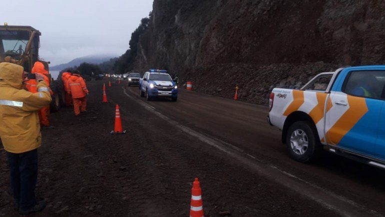 A 29 días del derrumbe en Villa La Angostura, habilitaron el tránsito en la Ruta 40