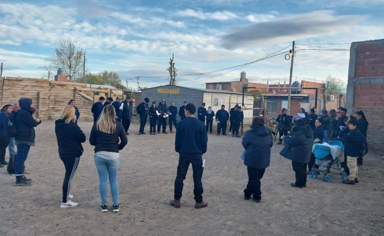 Arranca la regularización eléctrica en el 2 de Agosto