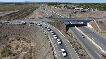 cruzar neuquen rumbo a la cordillera tomo casi dos horas