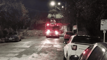 El fuego se desató a las 22.00 en la calle Frey entre Mitre y Moreno.&nbsp;