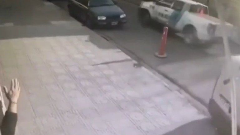 Insólito: patrullero pasó de largo mientras robaban una panadería