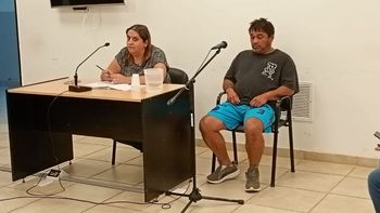 Carlos Acuña fue imputado y quedó en prisión preventiva acusado de atacar con un machete a su hermana. Carlos Acuña fue imputado y quedó en prisión preventiva acusado de atacar con un machete a su hermana.