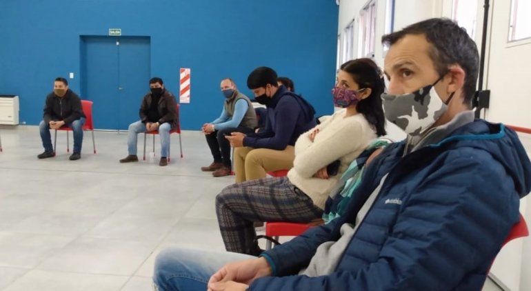 Fernández Oro fue exceptuado de cumplir las nuevas restricciones