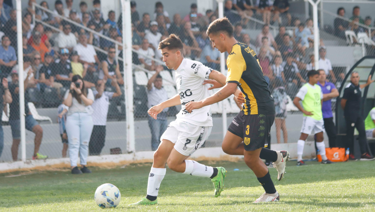 Cipolletti vuelve a ser local de Santamarina este sábado por la tarde en La Visera. Foto: Anahí Cárdena