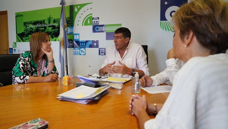 El Municipio cipoleño firmó un nuevo convenio con la UNCo