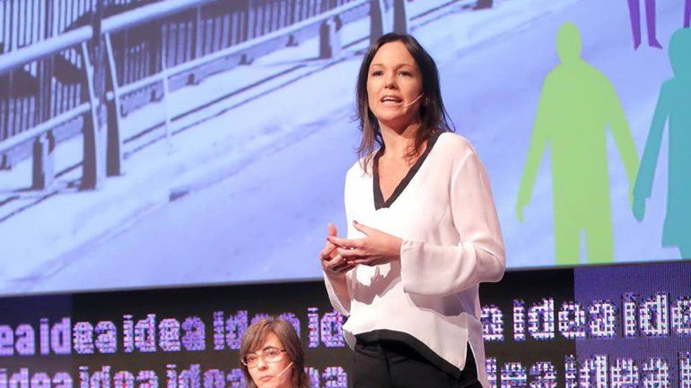 La ministra Stanley prometió que no habrá recortes masivos.