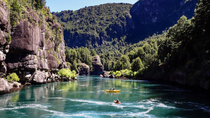 El río Futaleufú, del lado de Chile a la altura de Trevelin: una maravilla imperdible.  