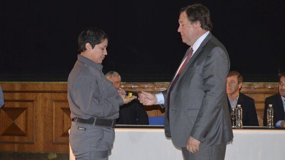 Con orgullo