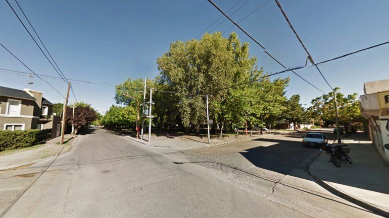 El taxi estaba detenido en la esquina de Rubén Darío y O´Higgins del barrio Arévalo.